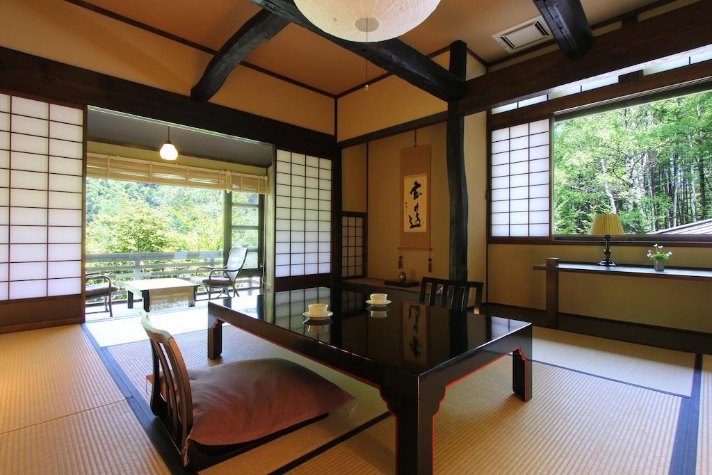 Konashi No Yu Sasaya Hotel Matsumoto Room photo